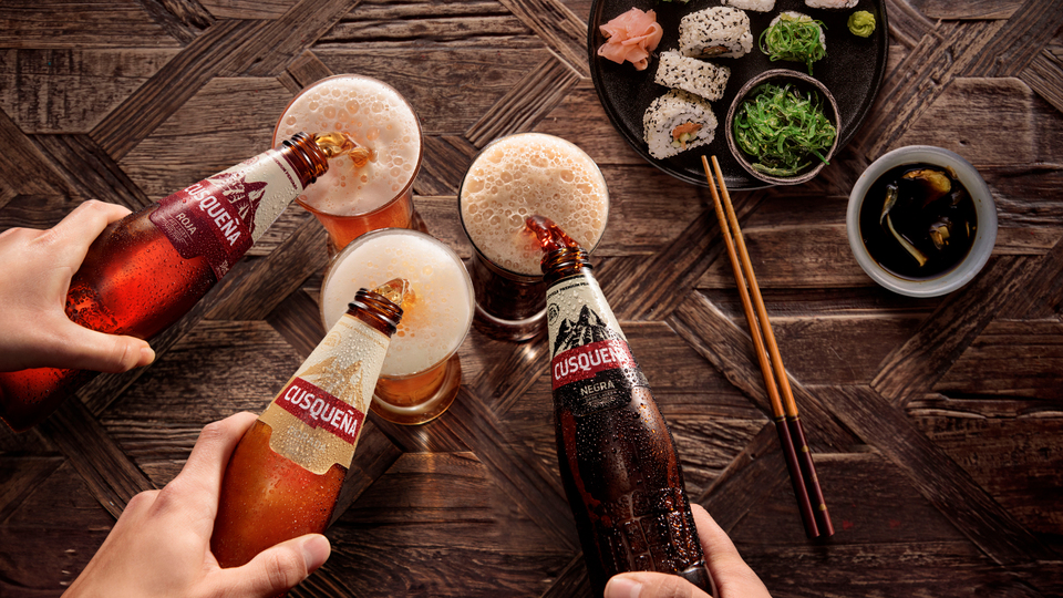 El placer peruano de la cerveza Cusqueña - Entre Cocteles