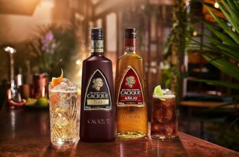 Ron Cacique: Un Viaje Líquido por Venezuela, de lo Clásico a lo Exclusivo - Entre Cocteles