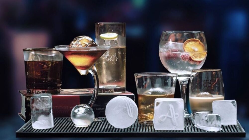 Evita el Desastre: Los 3 Errores Más Comunes al Preparar Cócteles en Casa - Entre Cocteles